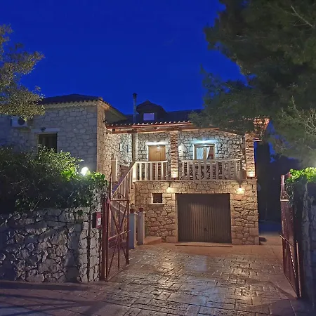 Apartment Stone Edge Homestead Agios Leon