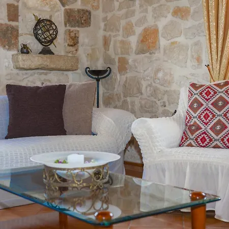 Apartment Stone Edge Homestead *