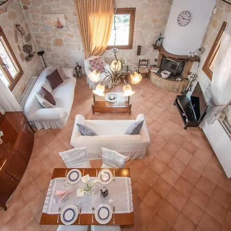 Stone Edge Homestead *